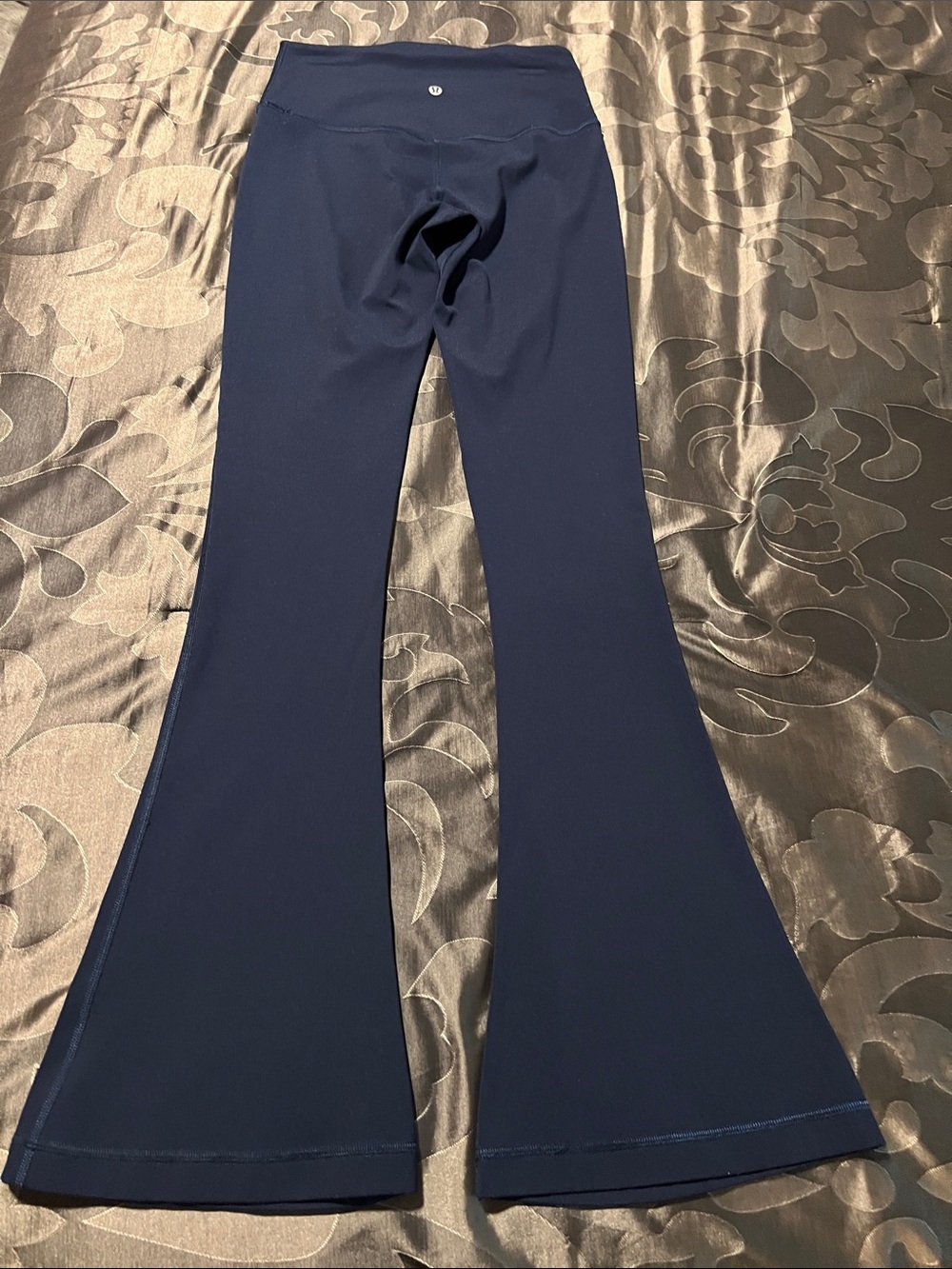 lululemon athletica Align Navy Blue Mini Flare Leggings Women’s Size 6
